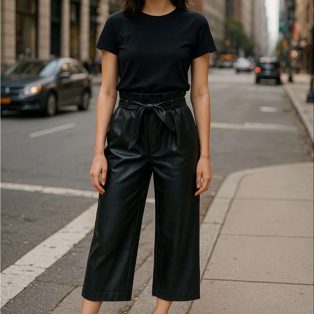 Adyson Parker Faux Leather Paperbag Waist Cropped Wide Leg Pants Black Size 10💚🍄